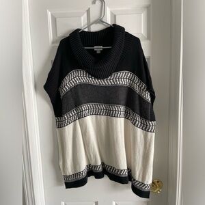 Old Navy Turtleneck Sweater Poncho M-L
